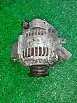 ГЕНЕРАТОР НА TOYOTA CORONA PREMIO ST210 3S-FE