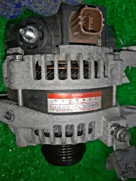ГЕНЕРАТОР НА TOYOTA ISIS ZGM10G 2ZR-FAE
