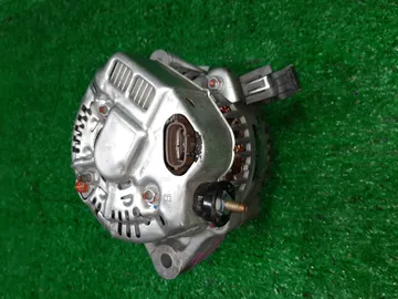 ГЕНЕРАТОР НА TOYOTA VISTA SV40 4S-FE