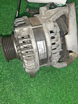ГЕНЕРАТОР НА HONDA STEPWGN RK1 R20A