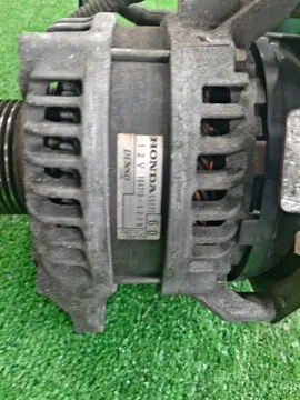 ГЕНЕРАТОР НА HONDA STEPWGN RK5 R20A