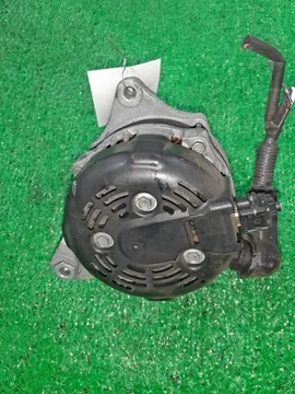 ГЕНЕРАТОР НА SUBARU IMPREZA GT7 FB20