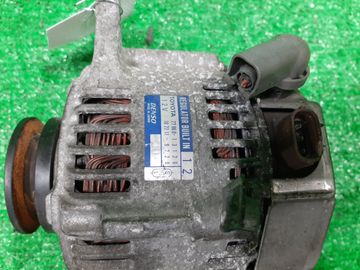 ГЕНЕРАТОР НА TOYOTA TOWN ACE NOAH KR42V 7K-E