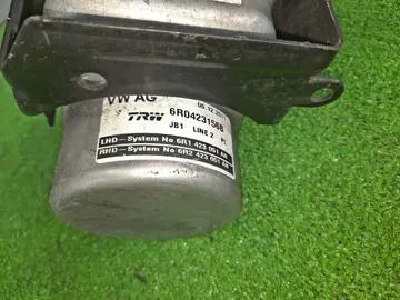 НАСОС ГИДРОУСИЛИТЕЛЯ НА AUDI A1 8X1 CAXA