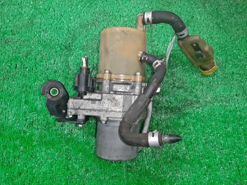 НАСОС ГИДРОУСИЛИТЕЛЯ НА NISSAN LAFESTA CWEFWN LF-VD