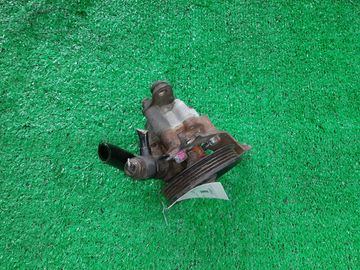 НАСОС ГИДРОУСИЛИТЕЛЯ НА TOYOTA WINDOM MCV30 1MZ-FE