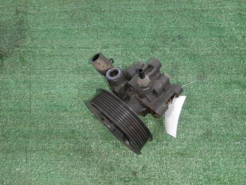 НАСОС ГИДРОУСИЛИТЕЛЯ НА TOYOTA IPSUM ACM21W 2AZ-FE