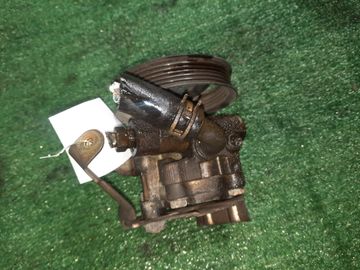 НАСОС ГИДРОУСИЛИТЕЛЯ НА TOYOTA WISH ZNE14G 1ZZ-FE