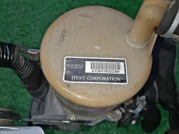 НАСОС ГИДРОУСИЛИТЕЛЯ НА MAZDA AXELA BL5FW ZY-VE