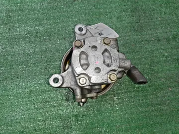 НАСОС ГИДРОУСИЛИТЕЛЯ НА HONDA STEPWGN RF3 K20A