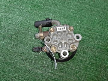 НАСОС ГИДРОУСИЛИТЕЛЯ НА TOYOTA VOXY AZR60G 1AZ-FSE