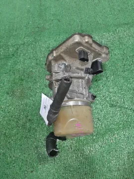 НАСОС ГИДРОУСИЛИТЕЛЯ НА VOLVO V60 FW90