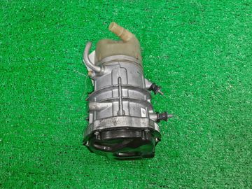 НАСОС ГИДРОУСИЛИТЕЛЯ НА VOLVO V60 FW48