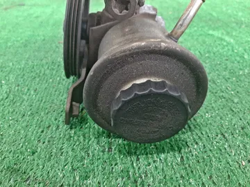 НАСОС ГИДРОУСИЛИТЕЛЯ НА TOYOTA COROLLA AE110 5A-FE