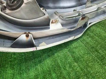 БАМПЕР НА TOYOTA MARK II QUALIS MCV21W