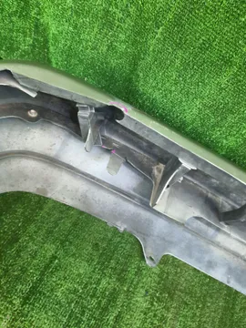 БАМПЕР НА TOYOTA COROLLA AE110
