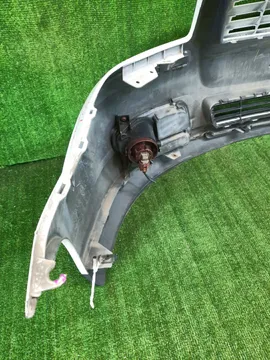 БАМПЕР НА TOYOTA AVENSIS AZT251