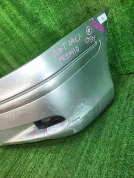 БАМПЕР НА TOYOTA PREMIO ZZT240