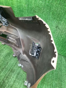 БАМПЕР НА NISSAN LEAF ZE0