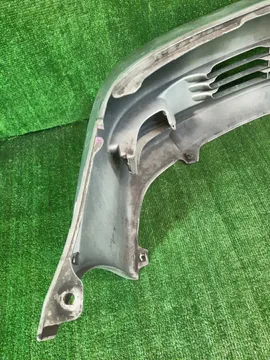 БАМПЕР НА TOYOTA VISTA SV50