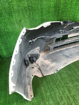 БАМПЕР НА NISSAN SERENA C26