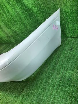 БАМПЕР НА TOYOTA COROLLA AE110