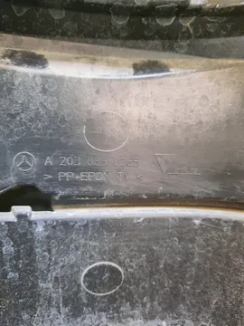 БАМПЕР НА MERCEDES-BENZ C200 W203