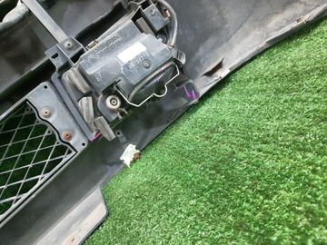 БАМПЕР НА MAZDA FAMILIA BJ5W