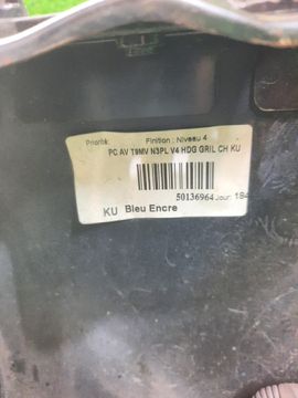 БАМПЕР НА PEUGEOT 308 T91