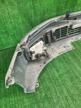 БАМПЕР НА MITSUBISHI LEGNUM EC5W