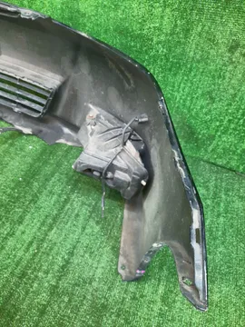 БАМПЕР НА TOYOTA WISH ZNE10G