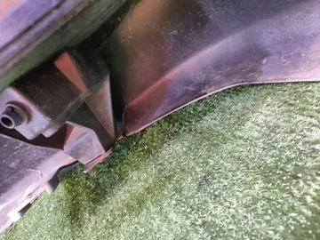 БАМПЕР НА TOYOTA WISH ZNE10G