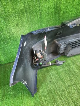 БАМПЕР НА TOYOTA PRIUS ZVW30