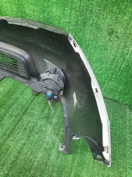 БАМПЕР НА TOYOTA ISIS ZGM10G