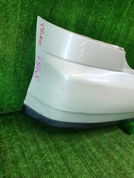 БАМПЕР НА NISSAN SKYLINE V35