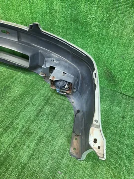 БАМПЕР НА SUBARU LEGACY BH5