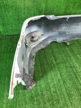 БАМПЕР НА TOYOTA HARRIER MCU30W