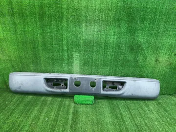 БАМПЕР НА ISUZU ELF NKR81