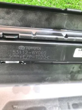 БАМПЕР НА TOYOTA LAND CRUISER VJA300