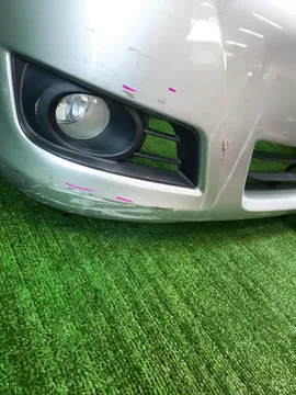 БАМПЕР НА TOYOTA ISIS ZNM10G