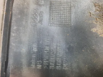 БАМПЕР НА AUDI Q3 8UB