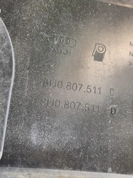 БАМПЕР НА AUDI Q3 8UB