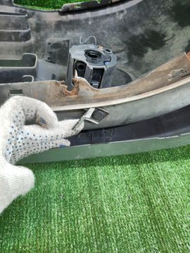 БАМПЕР НА NISSAN CUBE Z12