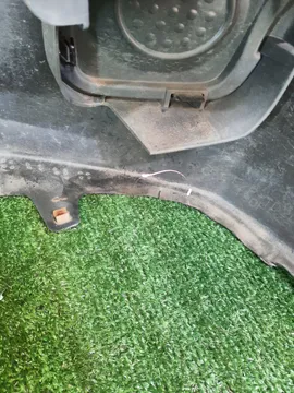 БАМПЕР НА TOYOTA PRIUS ZVW30
