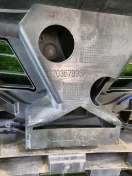 БАМПЕР НА RENAULT MEGANE KZ0G