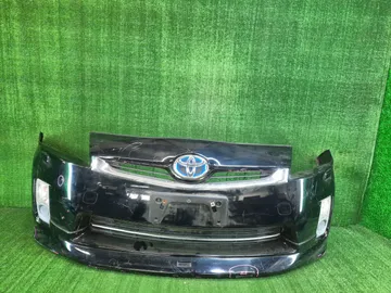 БАМПЕР НА TOYOTA PRIUS ZVW30