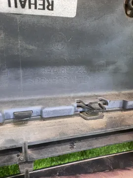 БАМПЕР НА VOLKSWAGEN PASSAT 3C