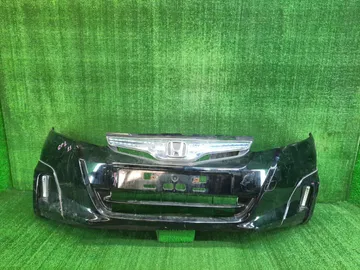 БАМПЕР НА HONDA FIT GP1