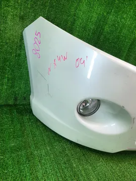 БАМПЕР НА MITSUBISHI GRANDIS NA4W