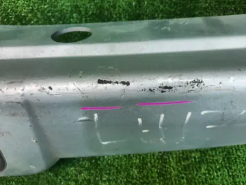 БАМПЕР НА TOYOTA HIACE LH178V